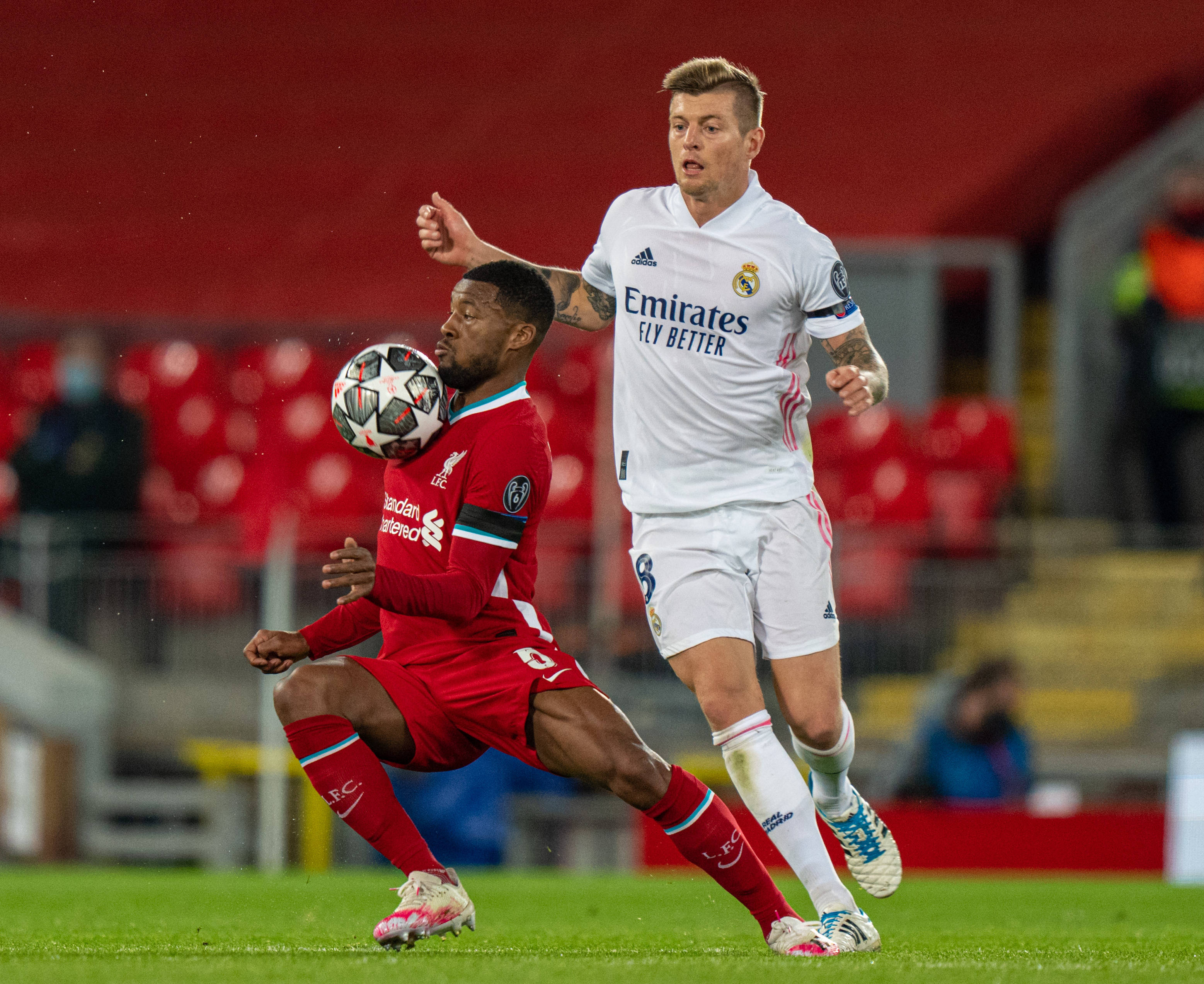 足球中超球队发布新赛季目标：冲击前四