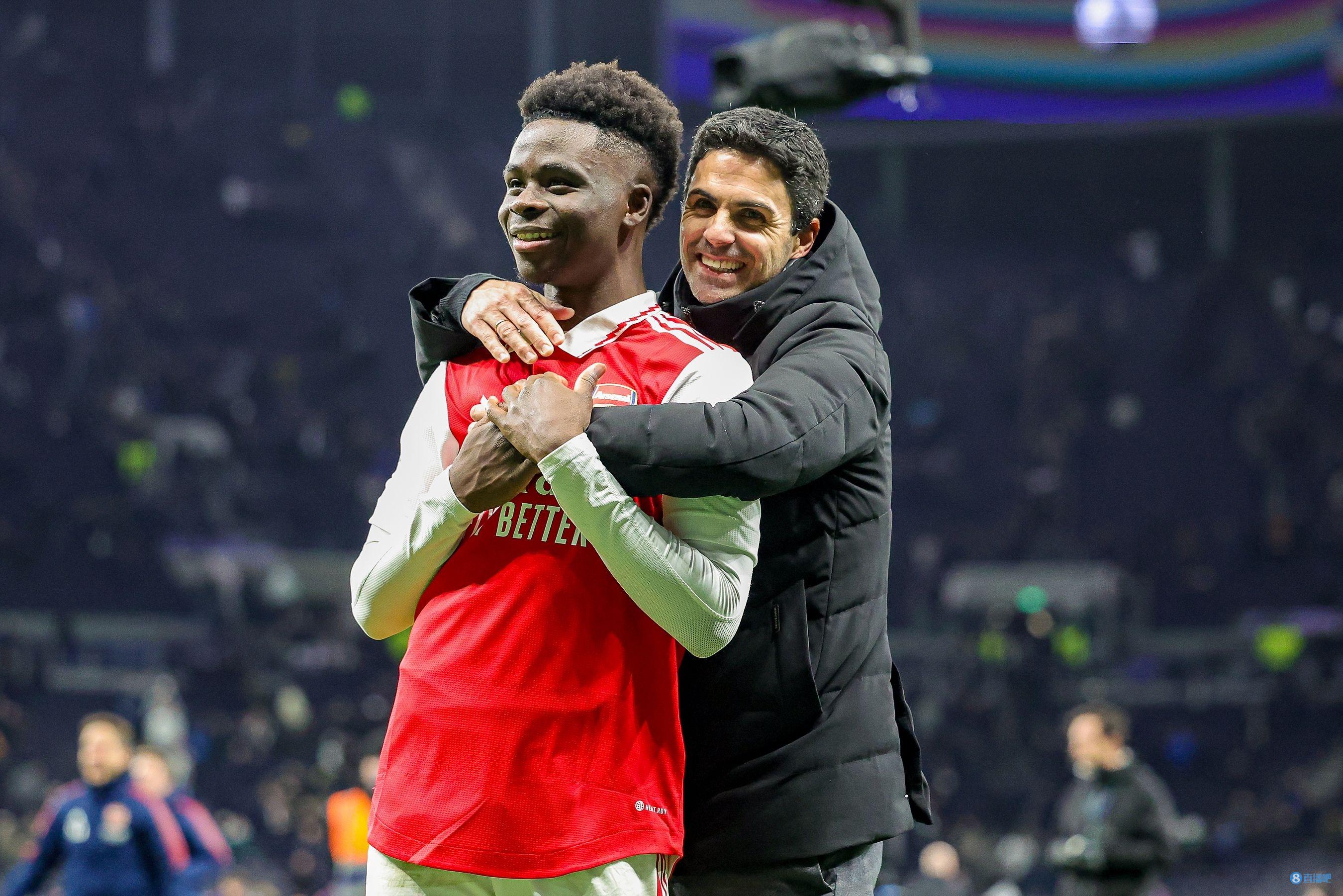 记者：李国旭参加国足主帅选聘不是秘密，一个多月前就在准备（记者称：李国旭竞聘国足主帅非秘密，筹备已逾一个月）