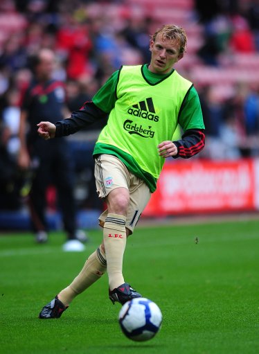 邮报：球迷必须花10镑，才能在纽约球迷区的大屏幕上看世界杯（邮报：纽约球迷区大屏看世界杯需付10英镑）