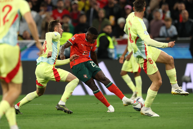 英超-曼联VS纽卡：头号射手去了非洲杯，危难方显真红魔（英超丨曼联战纽卡：头号射手征战非洲杯，逆境见真红魔）