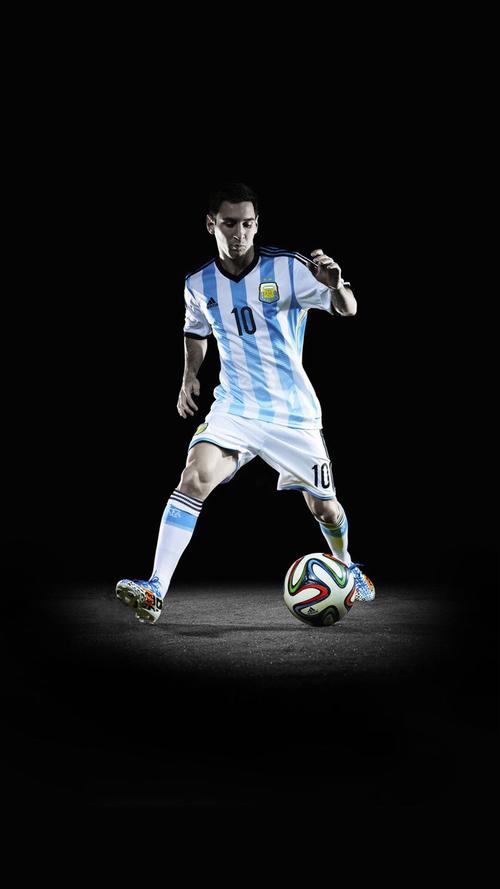 恒大国脚做青训直面现实：想踢职业的孩子少了