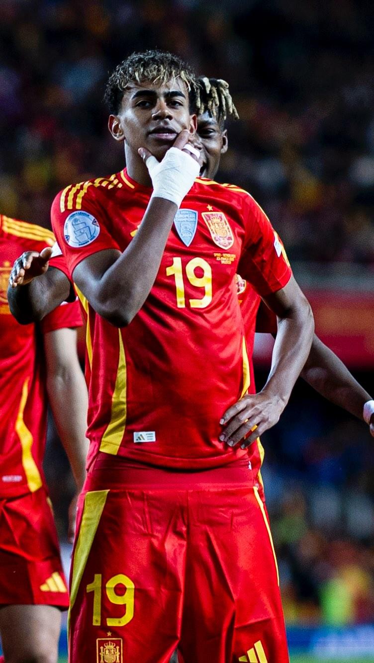 回声报记者：萨拉赫有可能想先发制人，但不会得到想要的结果