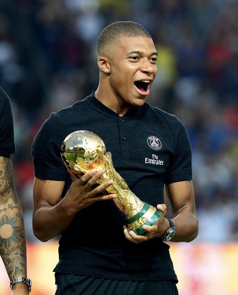 场均1.15球！两大前锋13轮只进3球！罗马有意引进英超两大射手