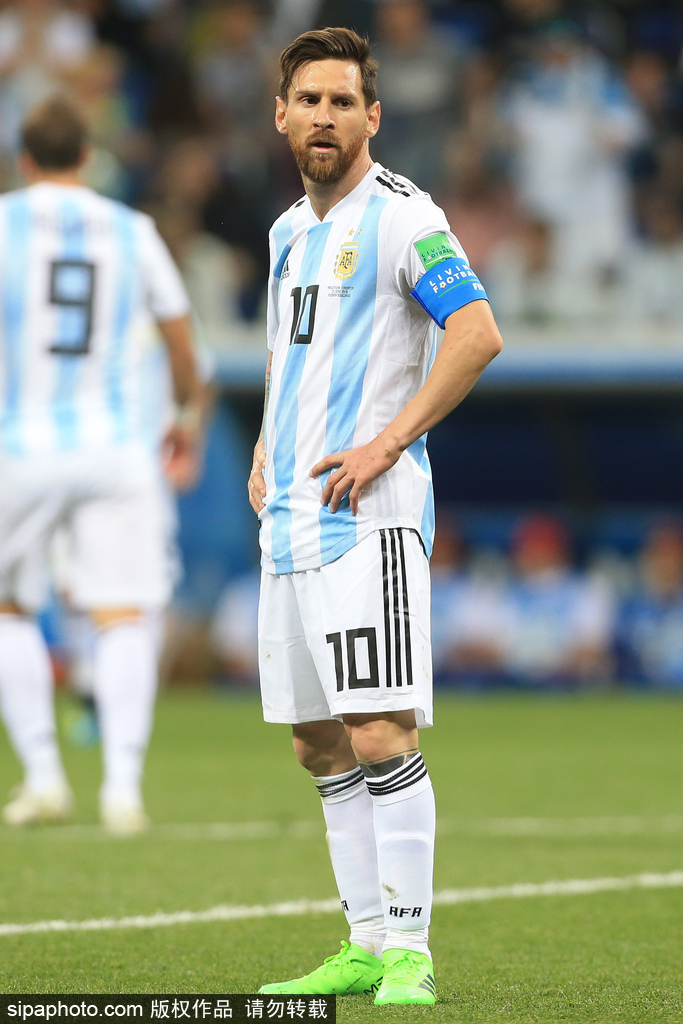 5场比赛打进5球，凯恩当选拜仁10月最佳球员