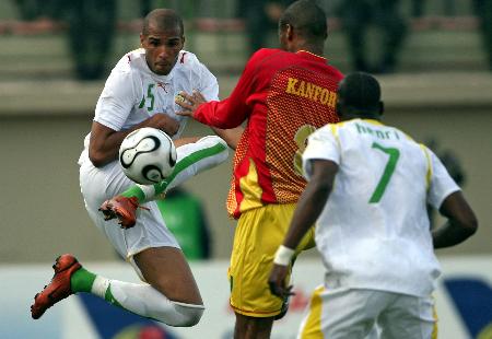 不理智，战乌兹的熊猫杯中，汪士钦职业生涯首次染红