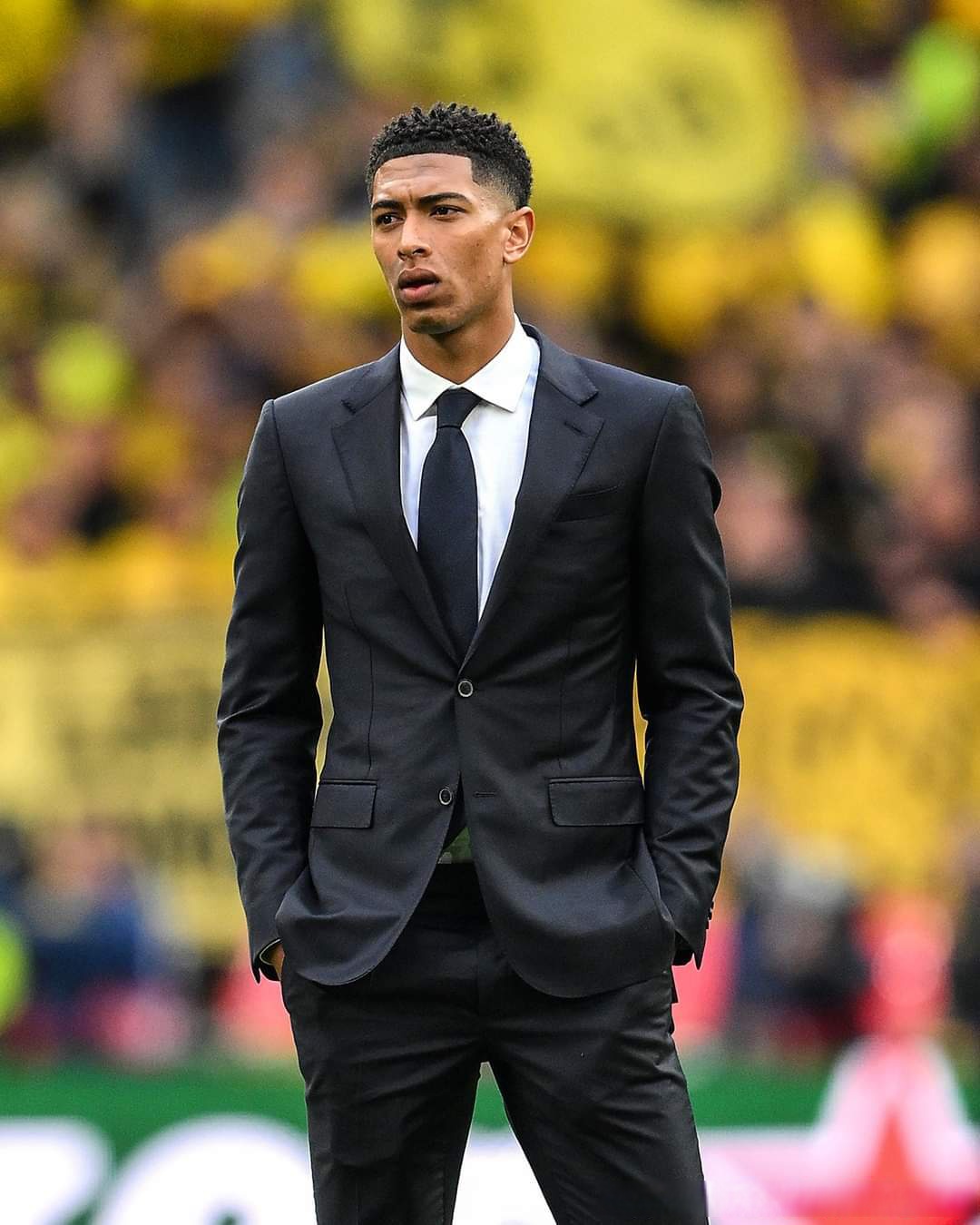 手感一般！詹姆斯13中5贡献13分5篮板7助攻