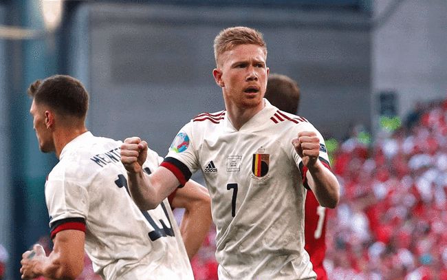 足球欧冠最佳球员票选开启，众星入围