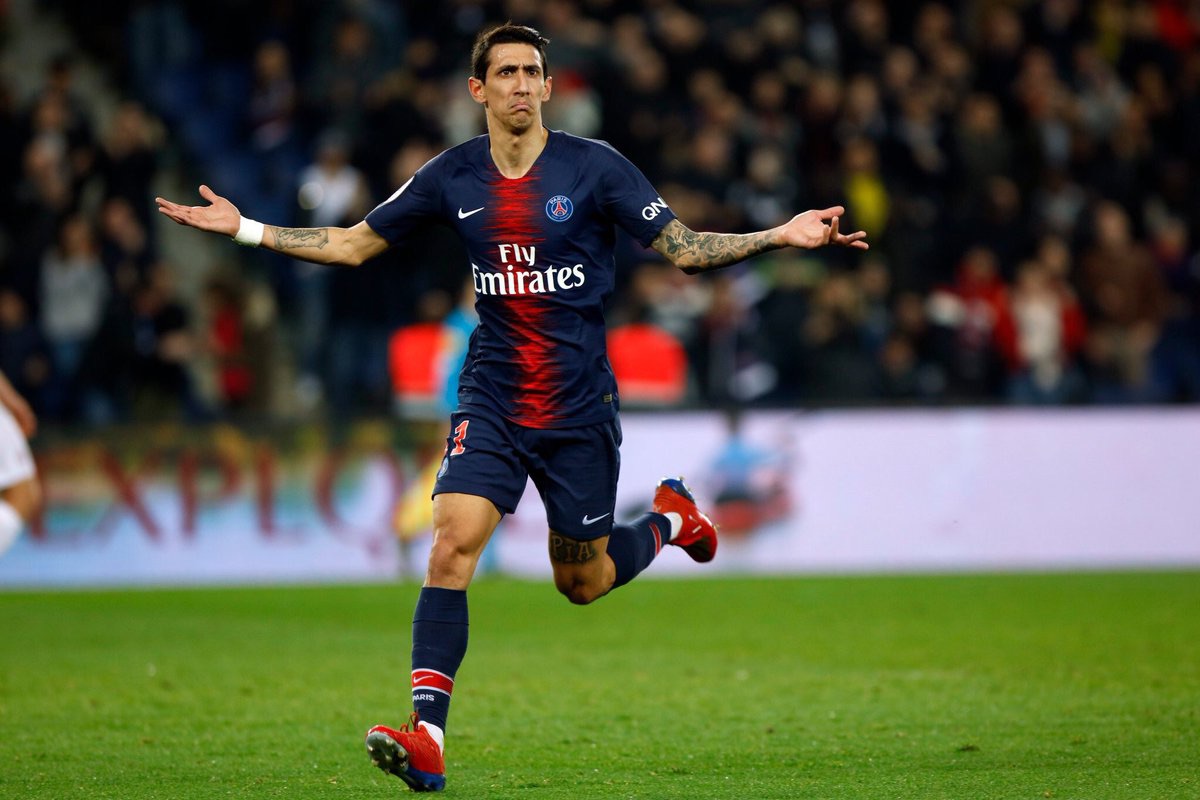 歌名应景，著名歌唱家波切利在世界杯抽签仪式演唱《今夜无人入眠》